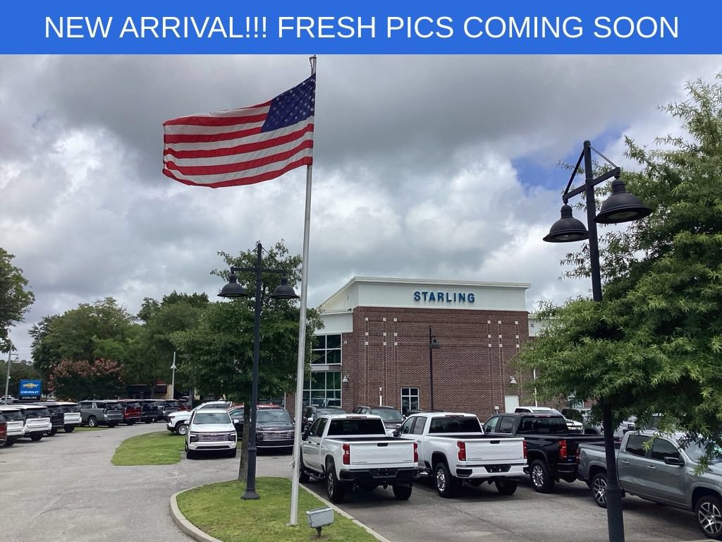 Used 2015 Chevrolet Silverado 1500 LT w/ LT Convenience Package RWD image 13