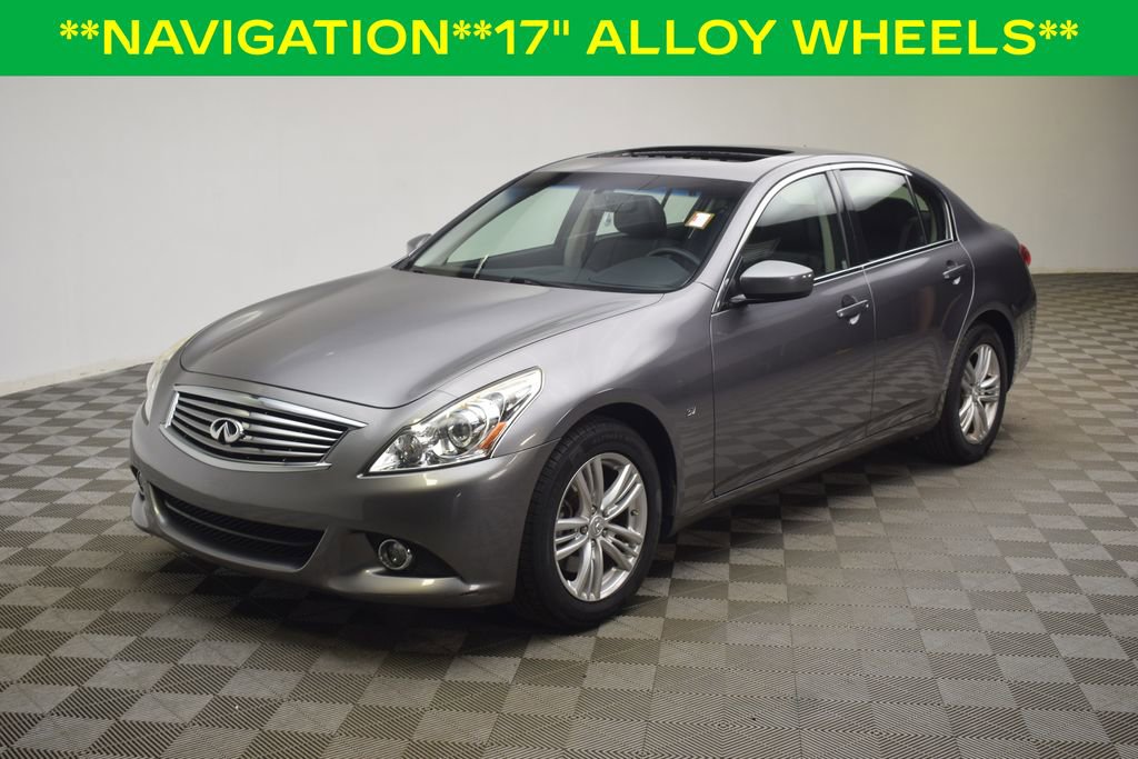 Used 2015 INFINITI Q40 AWD w/ Navigation Package image 3