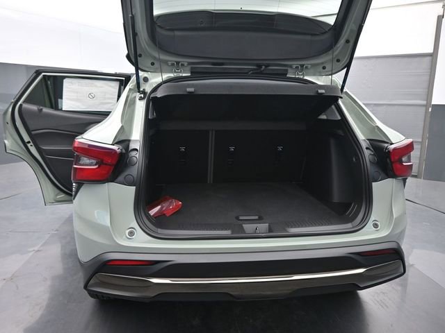 New 2026 Chevrolet Trax ACTIV w/ Sunroof Package FWD image 8