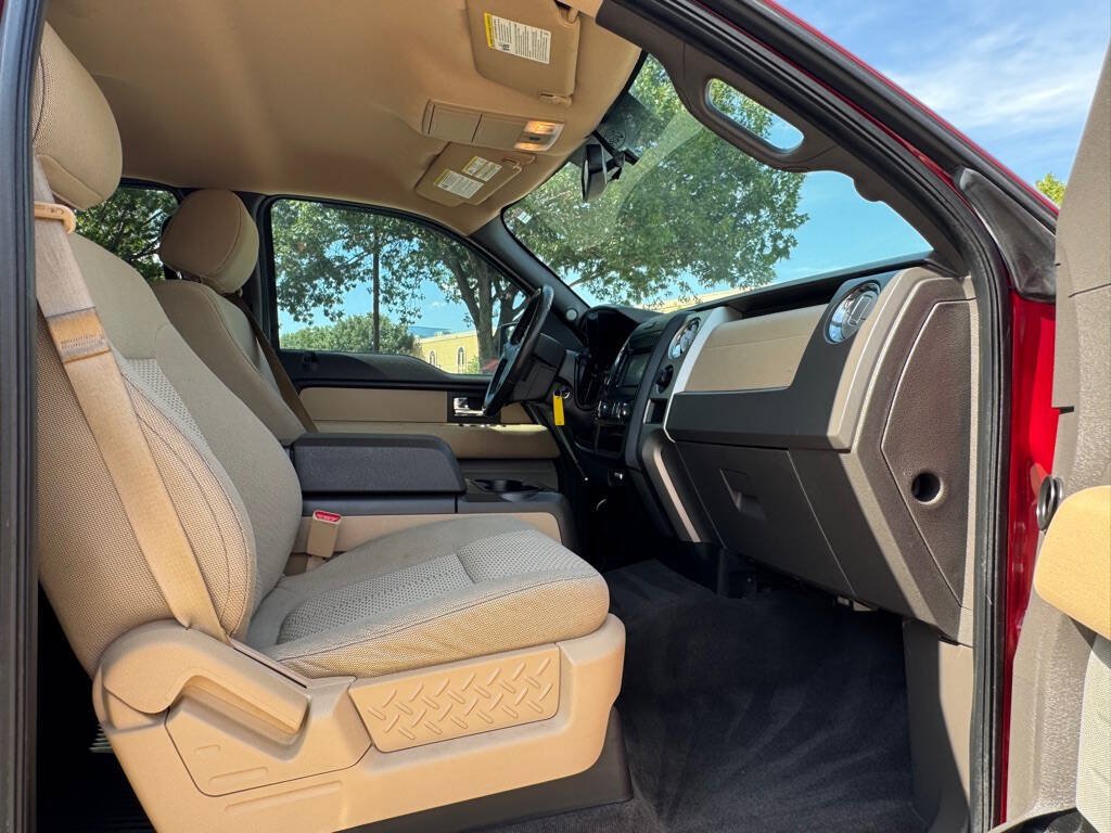 Used 2013 Ford F150 XLT w/ Luxury Equipment Group RWD image 28