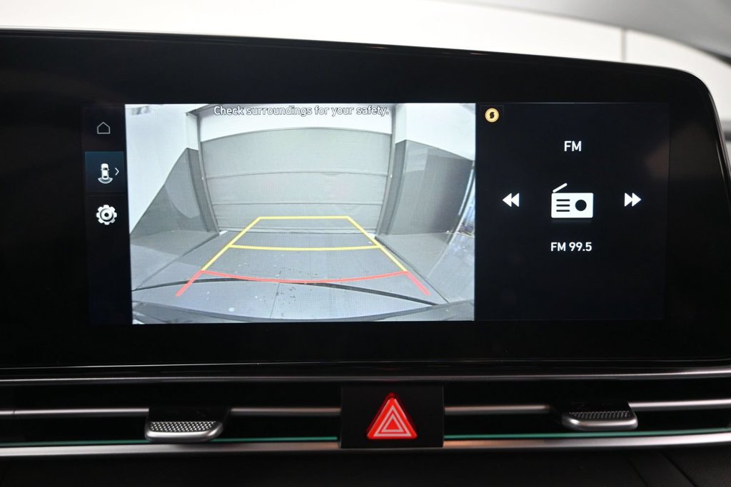 Used 2025 Hyundai Elantra Limited w/ Cargo Package FWD image 29