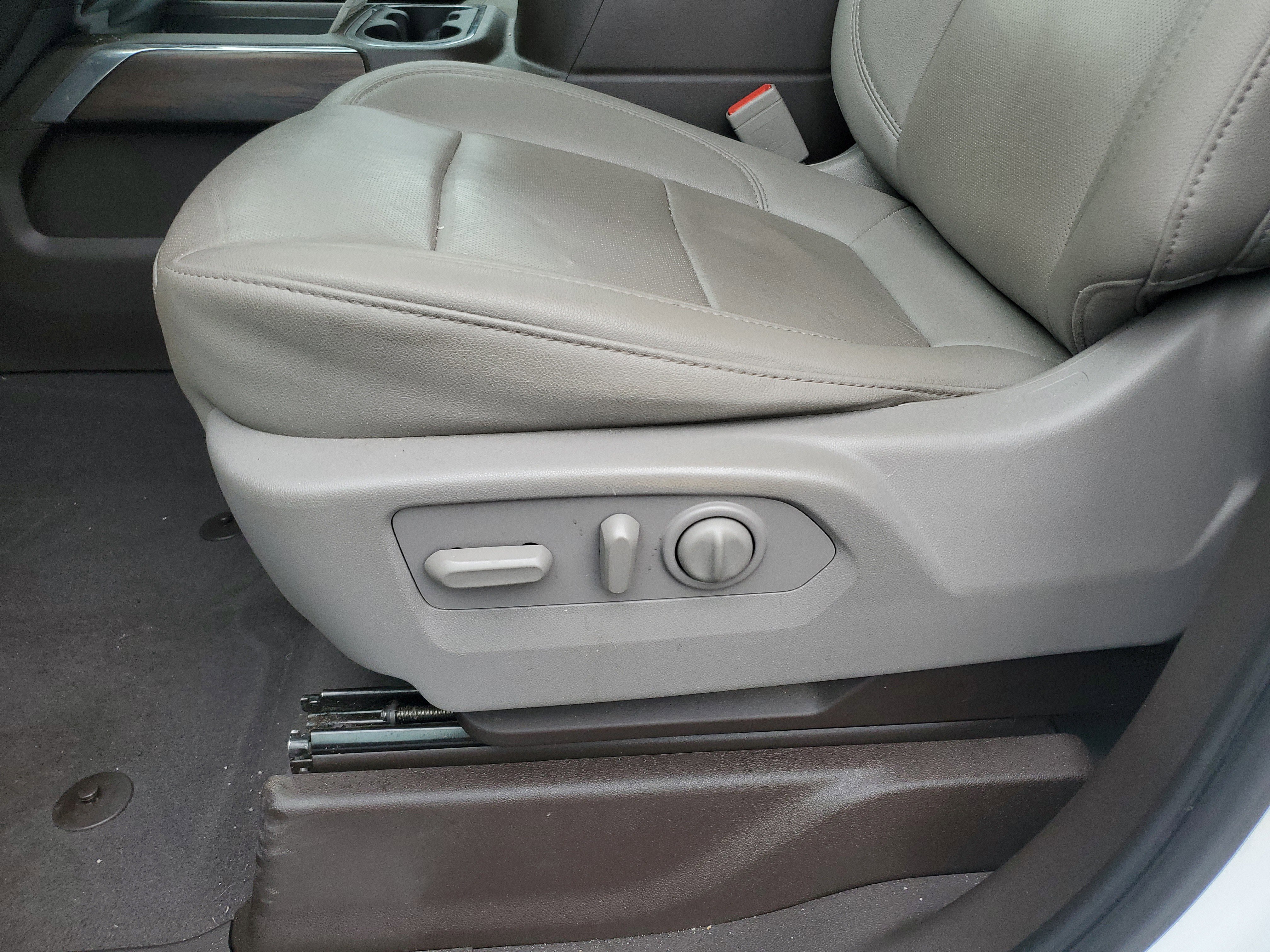 Used 2021 GMC Sierra 2500 SLT w/ SLT Convenience Package image 27