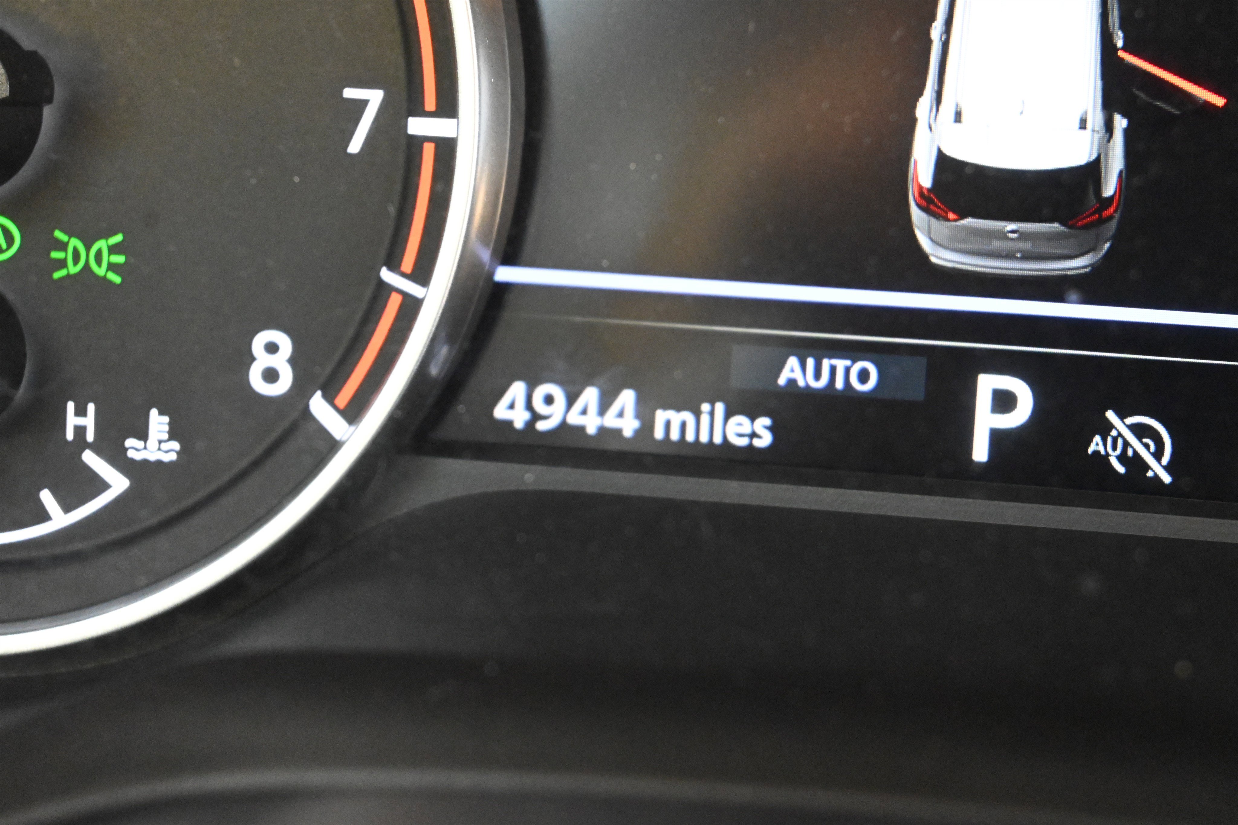 Used 2025 Nissan Rogue SV w/ Rock Creek Premium Package image 25