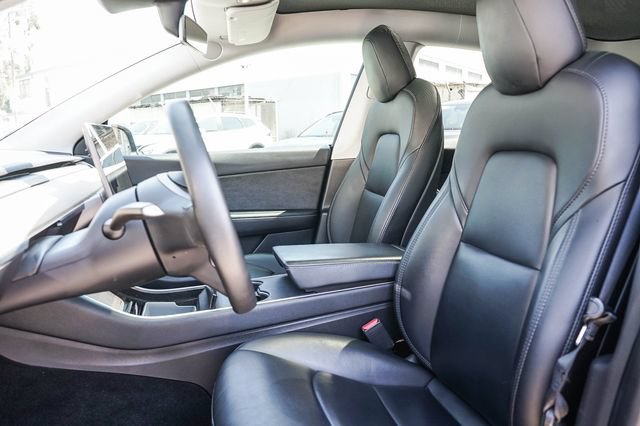Used 2021 Tesla Model Y Long Range AWD/4WD image 19