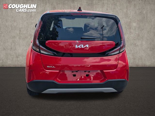 Used 2023 Kia Soul LX w/ LX Technology Package FWD image 6
