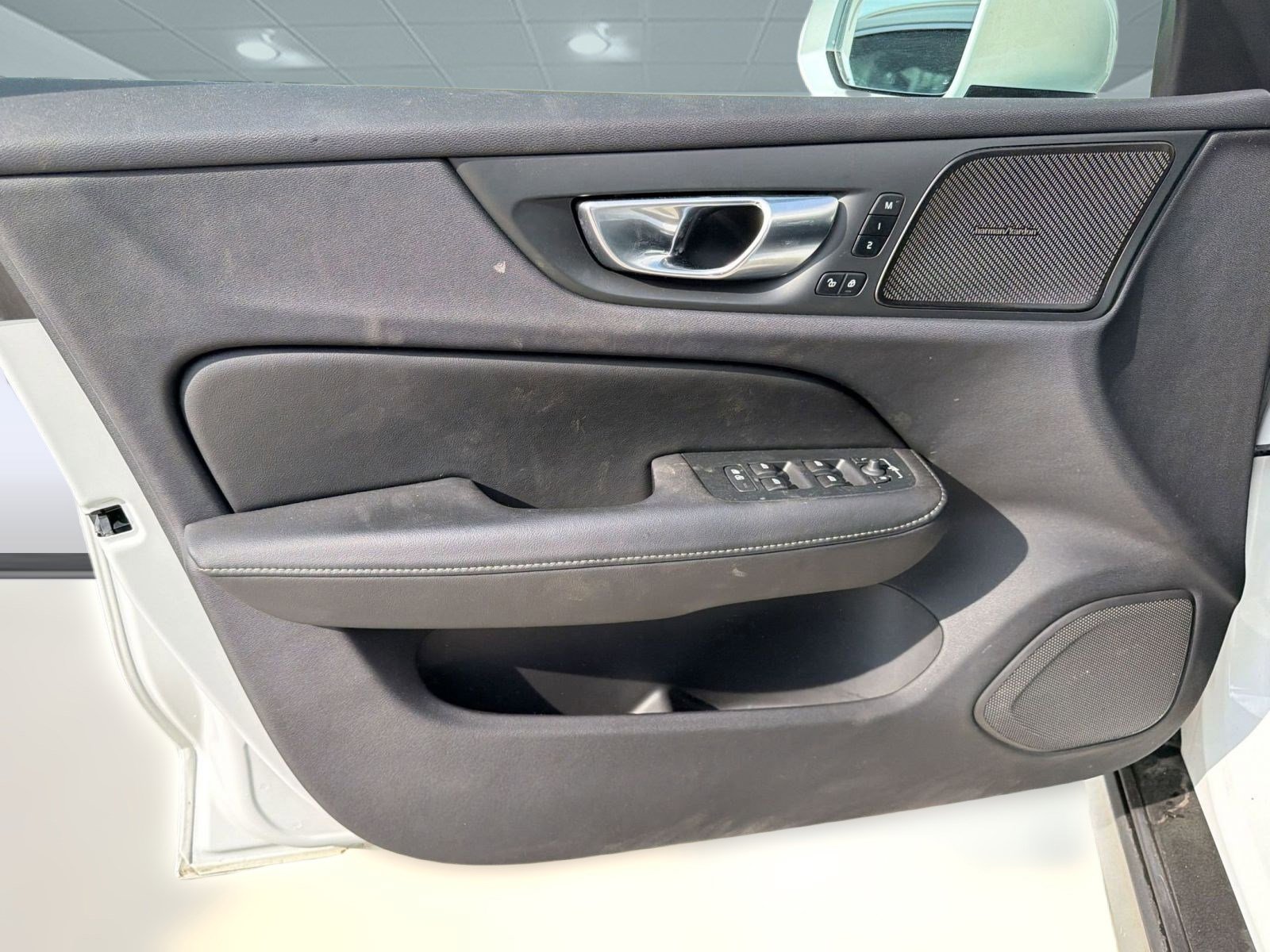 Certified 2024 Volvo V60 B5 Cross Country Ultimate image 20