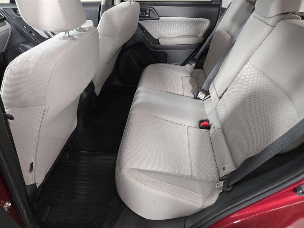 Used 2017 Subaru Forester 2.5i Premium image 15