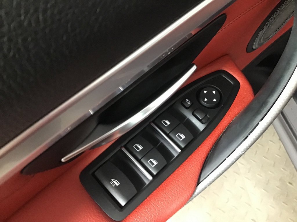 Used 2020 BMW 430i xDrive Convertible w/ M Sport Package AWD/4WD image 41
