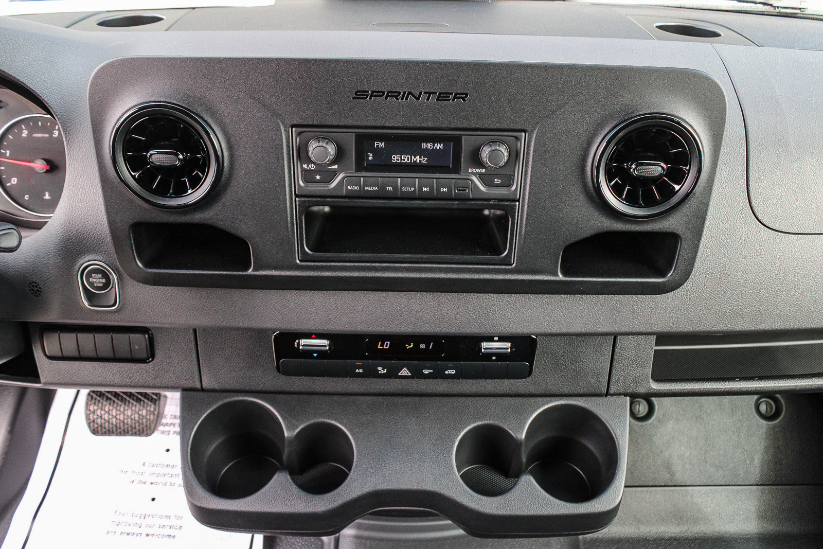 New 2025 Mercedes-Benz Sprinter 2500 image 13