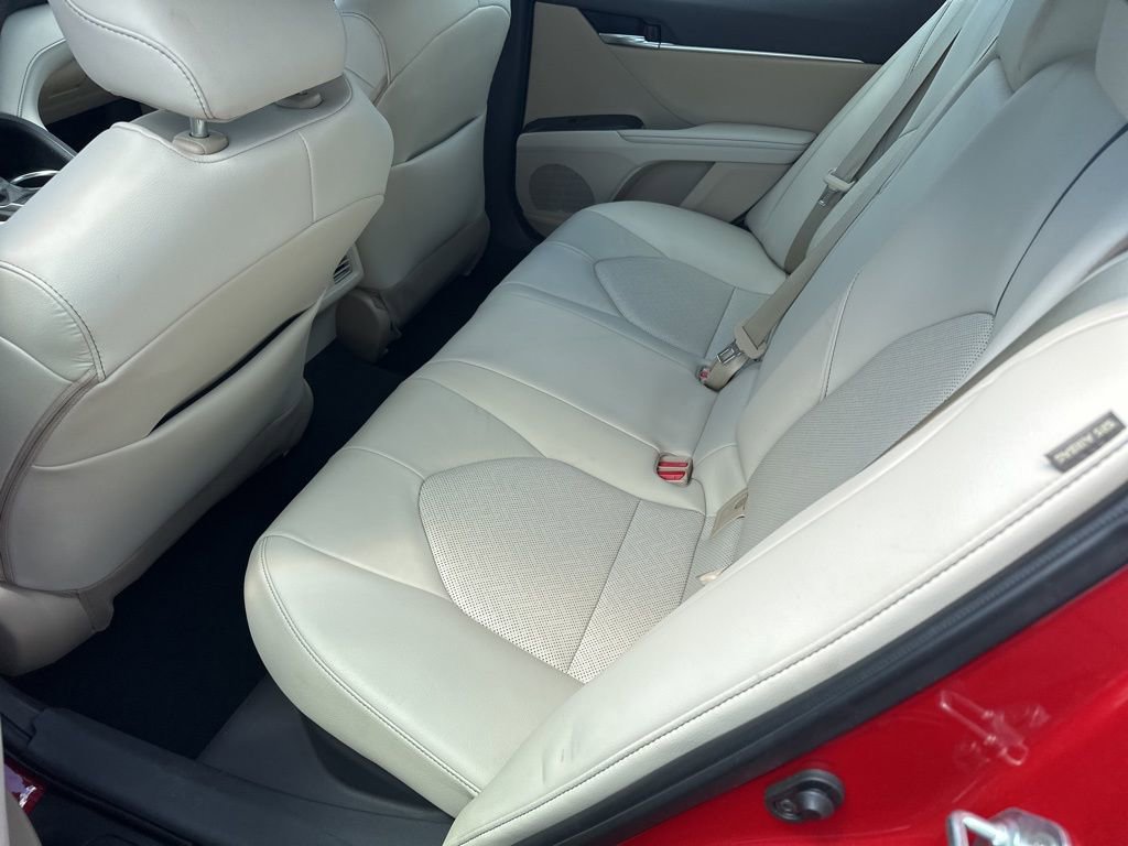 Used 2023 Toyota Camry XLE image 10