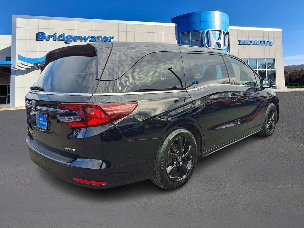 Used 2023 Honda Odyssey Sport image 6