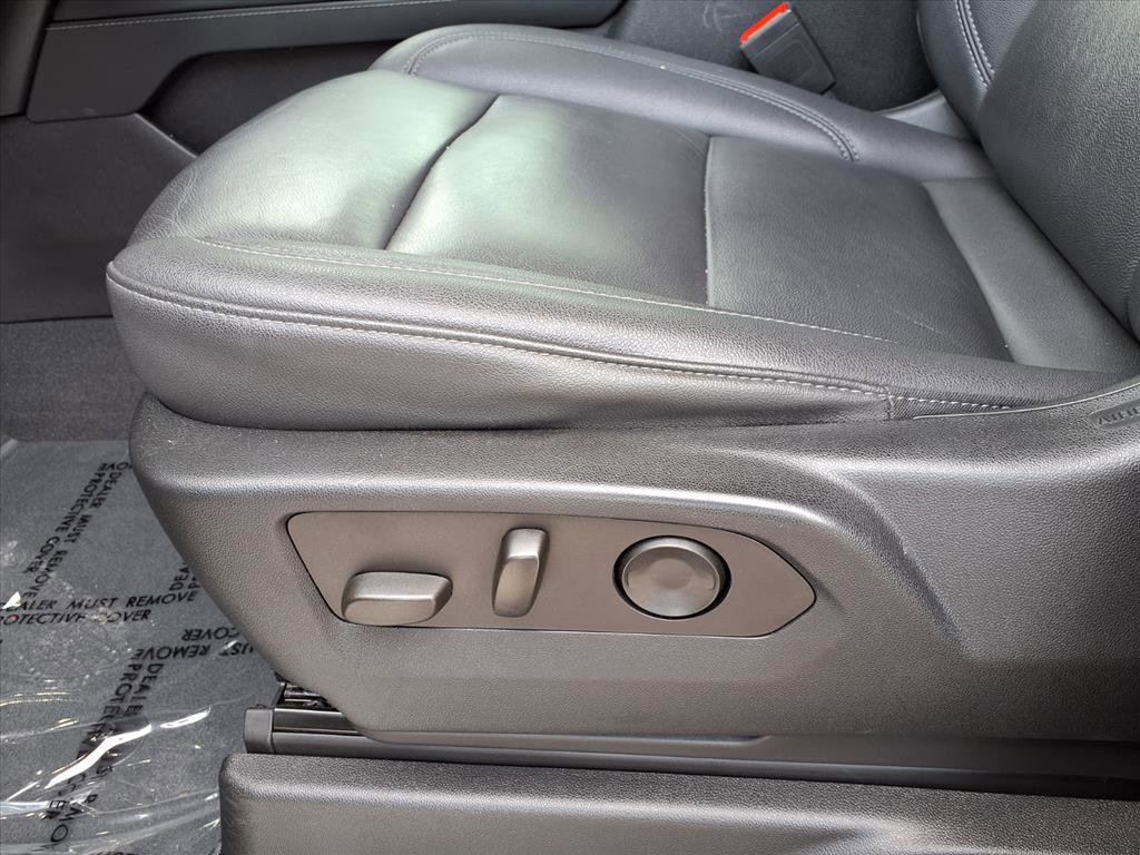 Used 2022 Chevrolet Tahoe LT w/ LT Signature Plus Package RWD image 22
