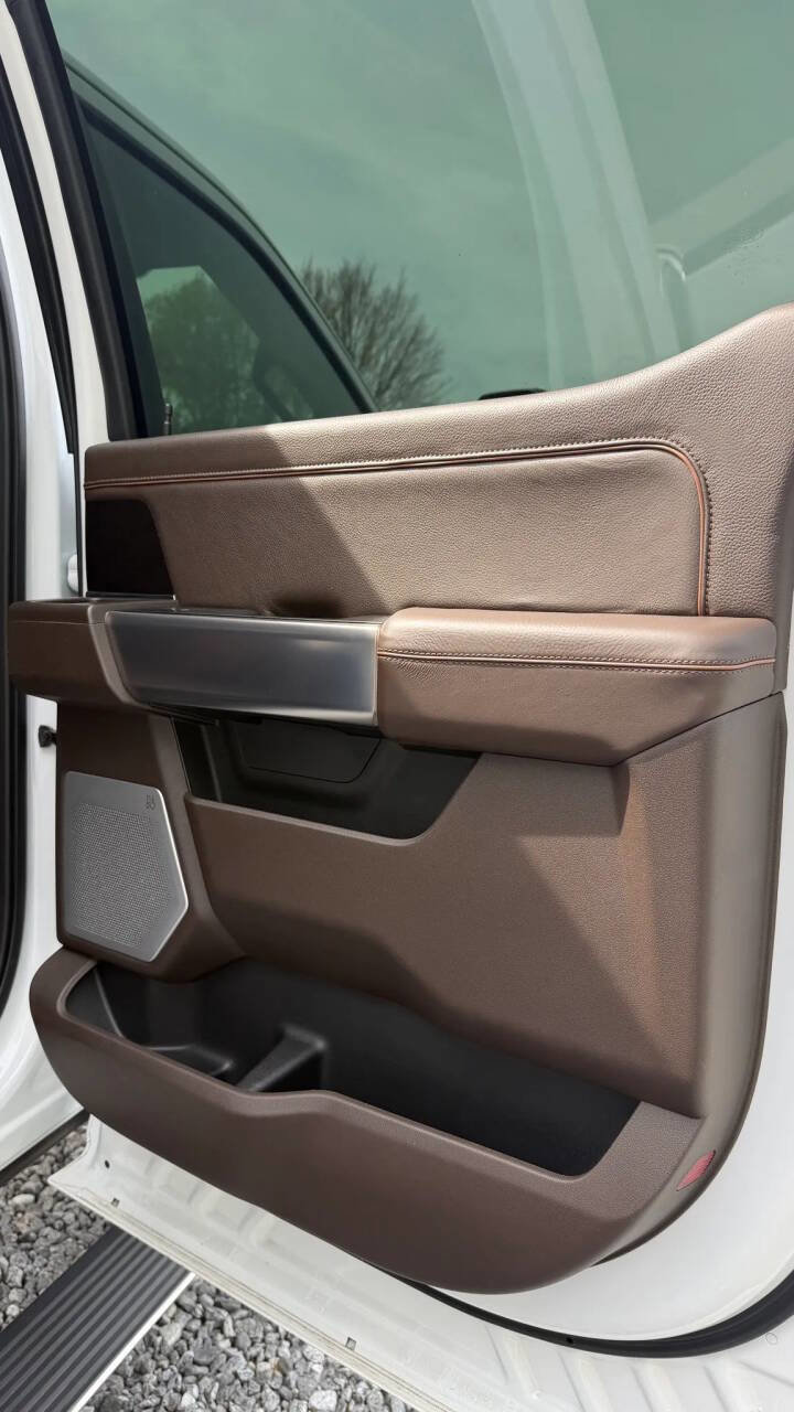 Used 2024 Ford F250 King Ranch w/ Chrome Package image 25