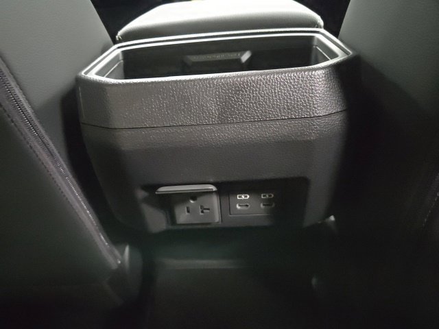 New 2026 Toyota Tacoma Limited AWD/4WD image 14