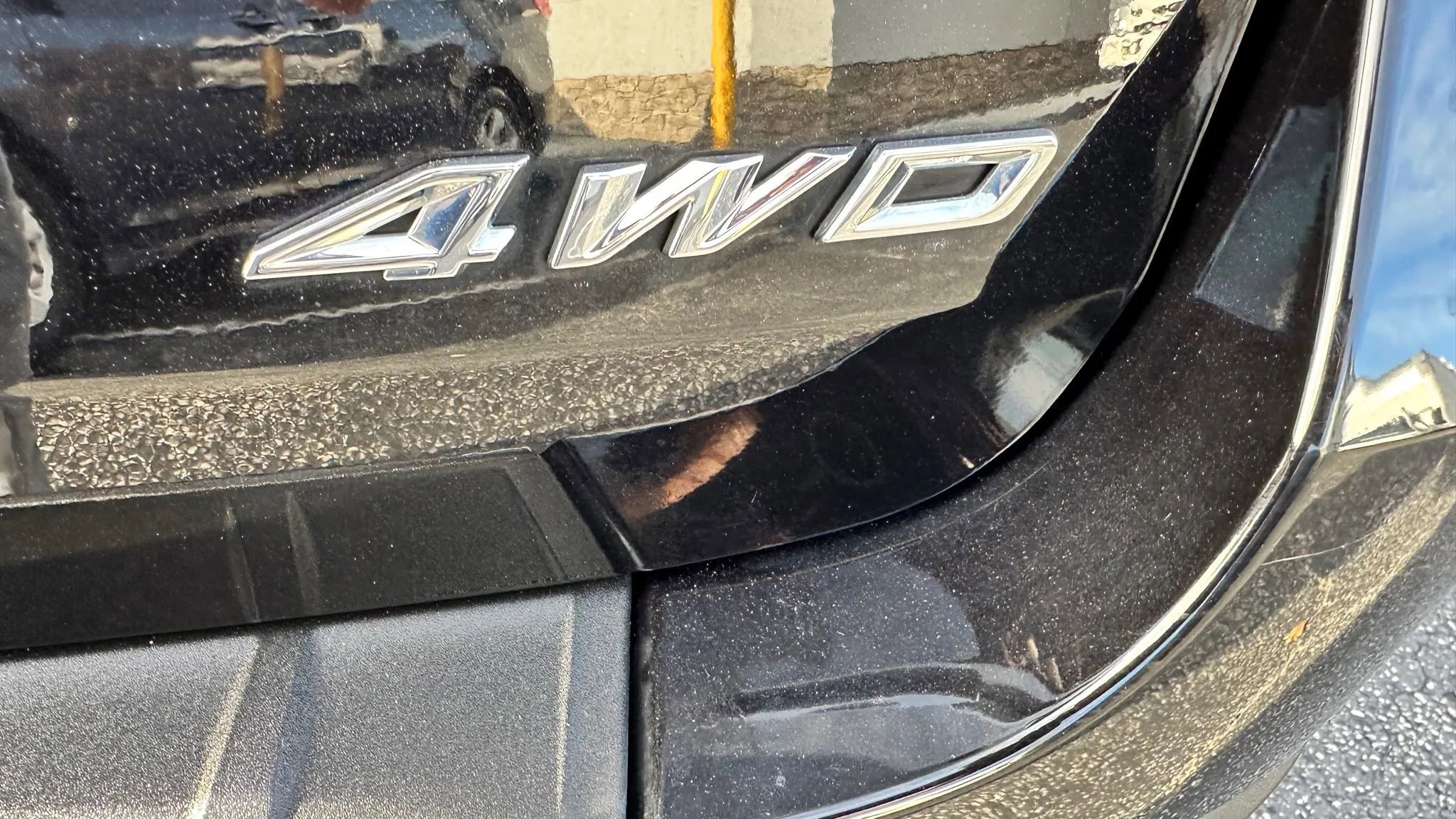 Used 2021 Ford Explorer XLT w/ Equipment Group 202A image 10