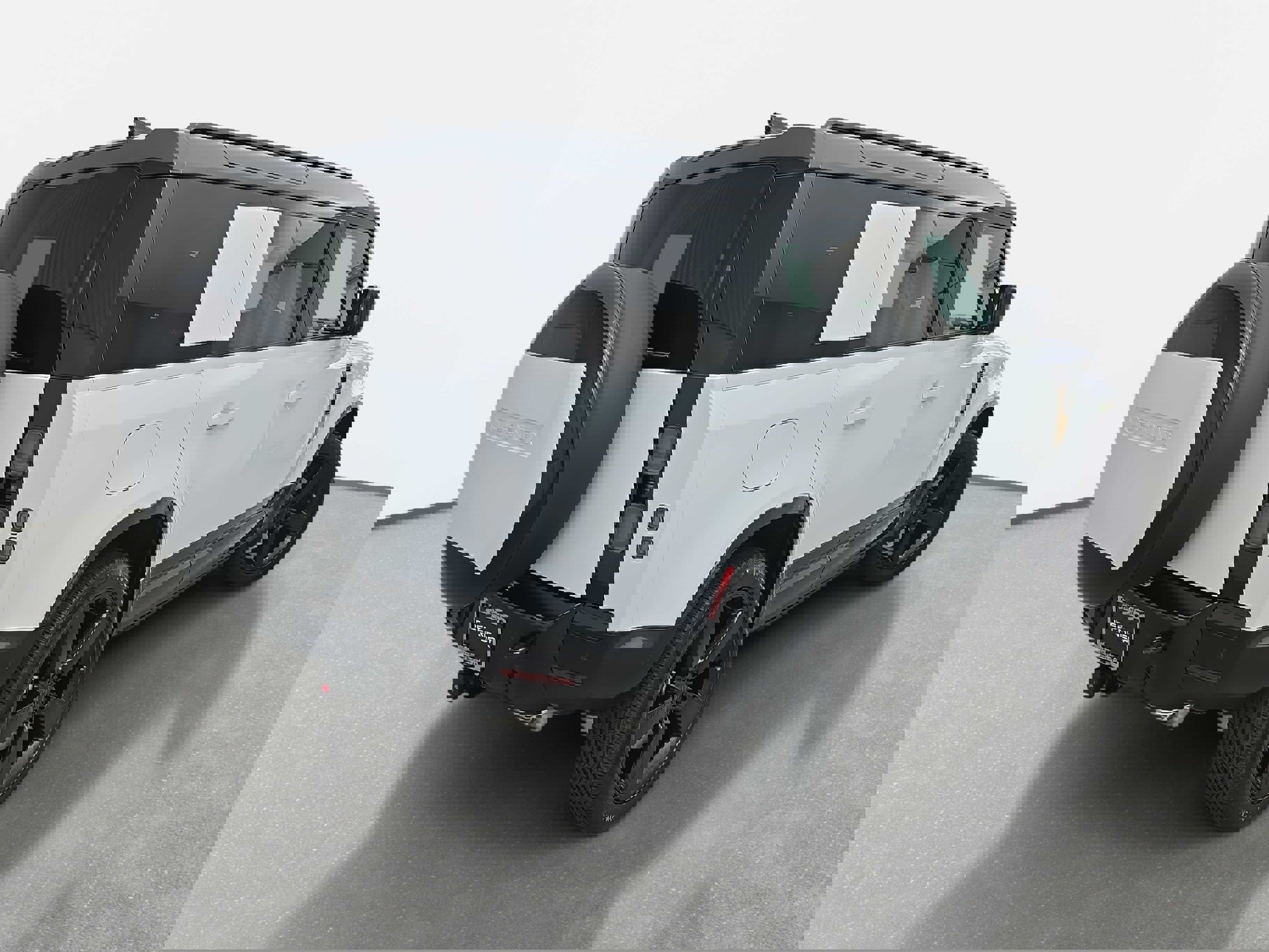 New 2026 Land Rover Defender 110 X-Dynamic SE image 5