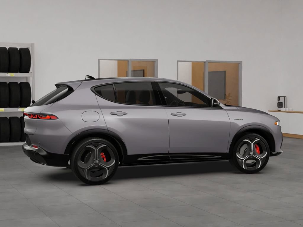 New 2026 Alfa Romeo Tonale w/ Quick Order Package 23H Volce image 6