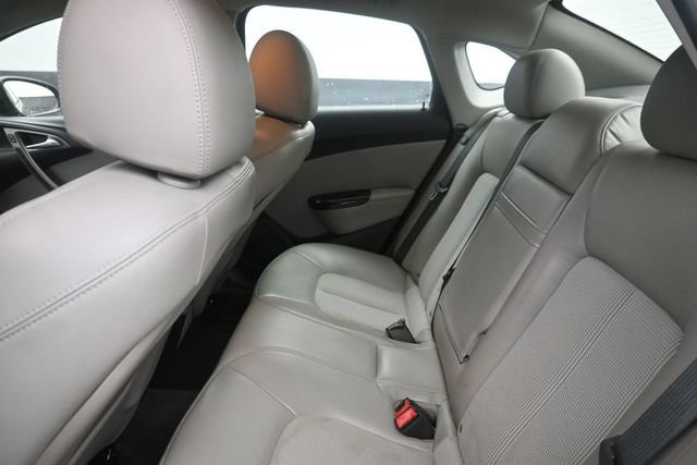 Used 2012 Buick Verano FWD image 18