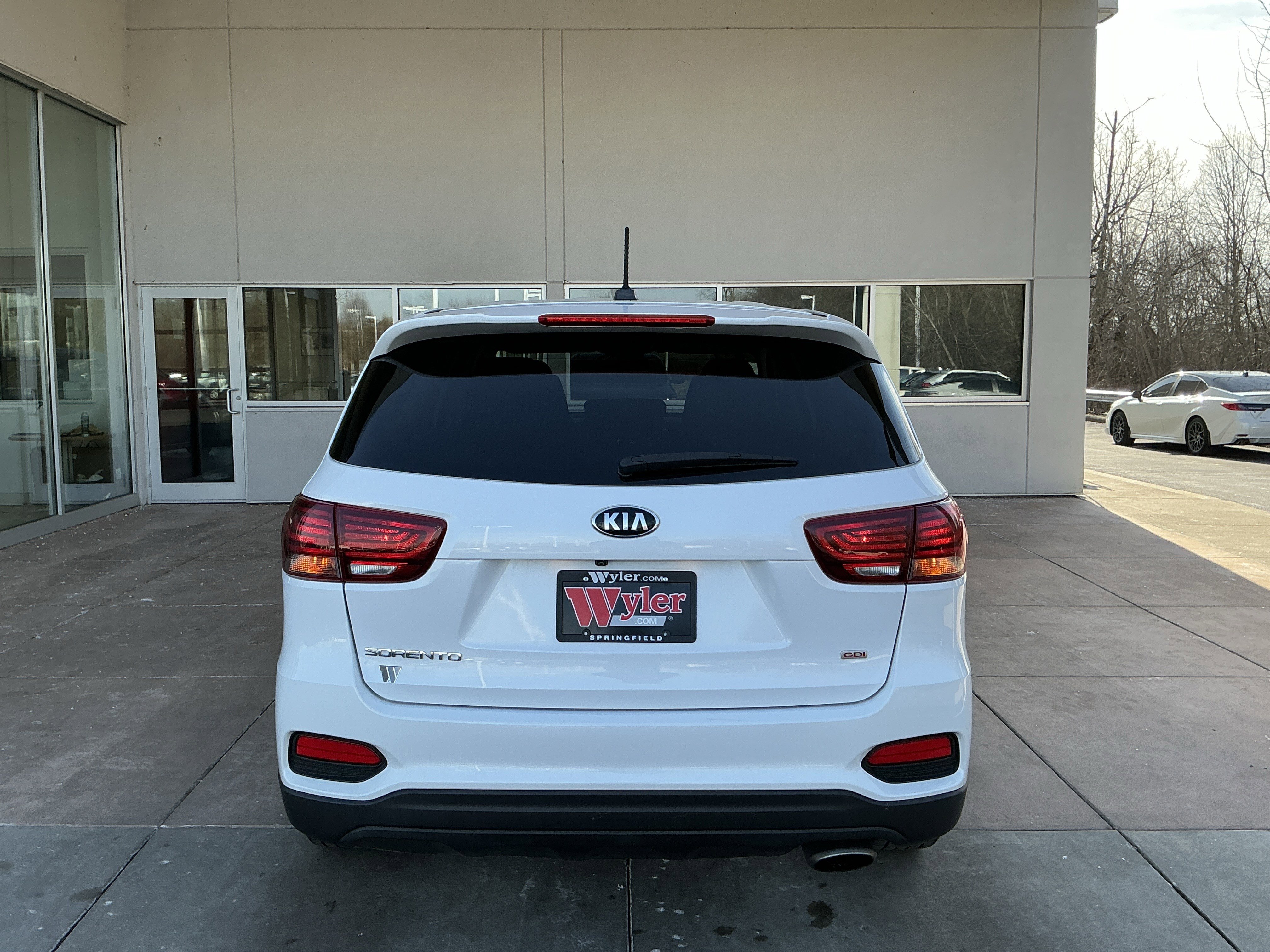 Used 2020 Kia Sorento LX image 21