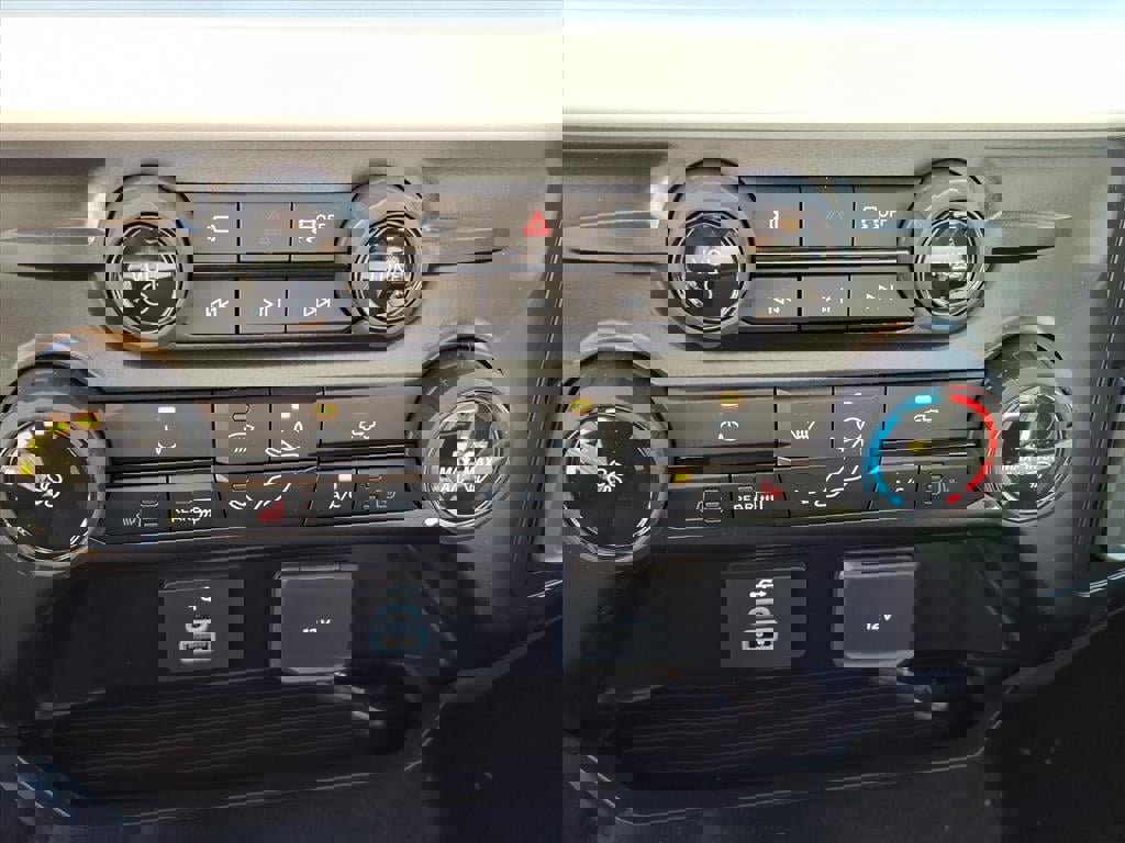 New 2026 Ford F350 XLT image 12