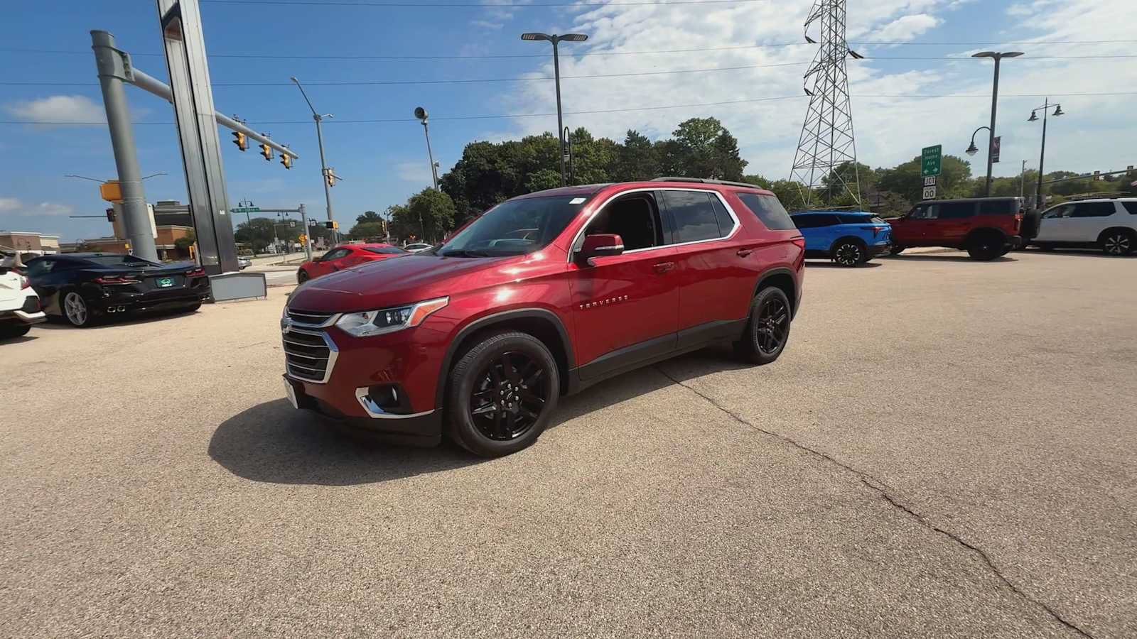 Certified 2021 Chevrolet Traverse LT w/ LPO, Floor Liner Package AWD/4WD image 4