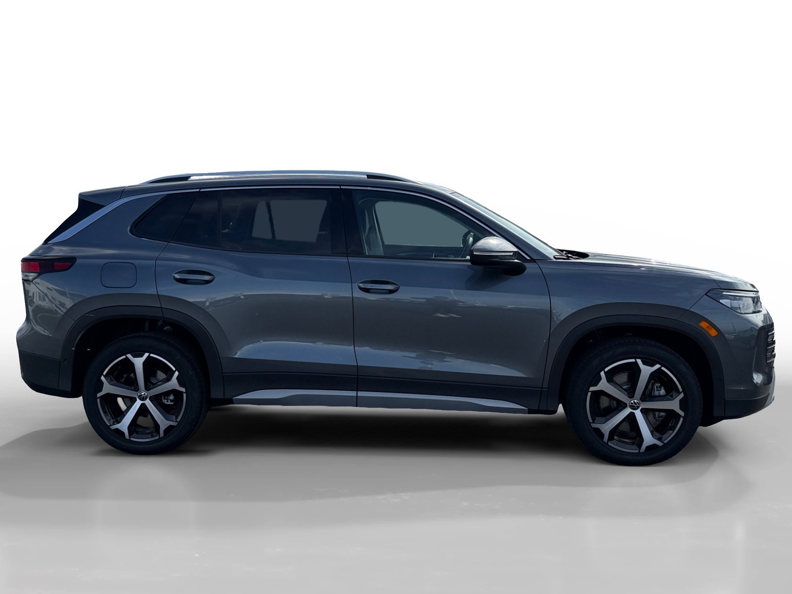 New 2026 Volkswagen Tiguan SE AWD/4WD image 6