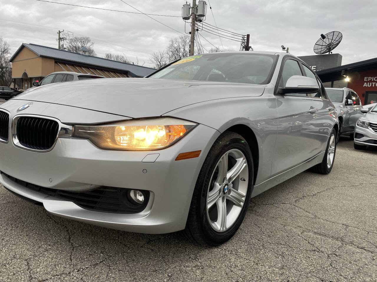 Used 2014 BMW 328i xDrive Sedan image 10