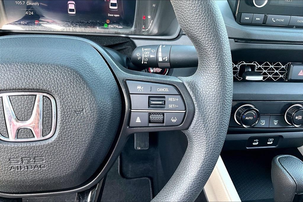 Used 2023 Honda Accord EX image 12