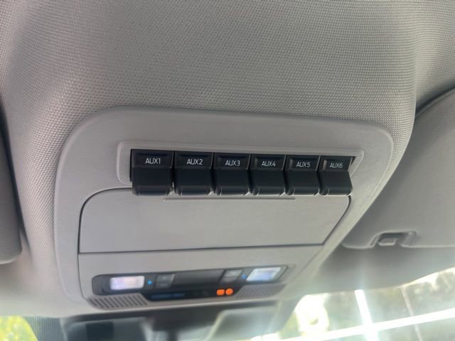New 2026 Ford F550 4x4 Regular Cab Super Duty image 25