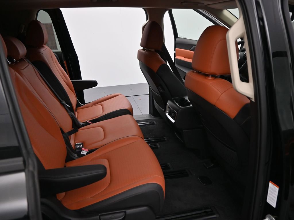 New 2026 Kia Carnival SX Prestige image 17