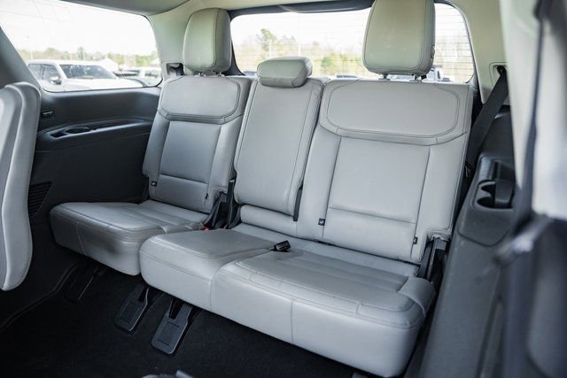 Used 2025 Ford Expedition Active image 50