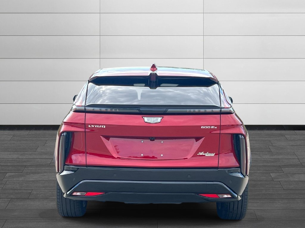 Certified 2024 Cadillac Lyriq Sport AWD/4WD image 4