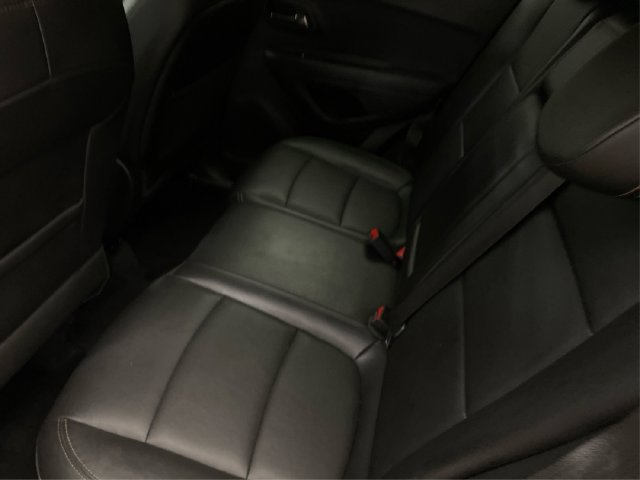 Used 2020 Chevrolet Trax Premier AWD/4WD image 11