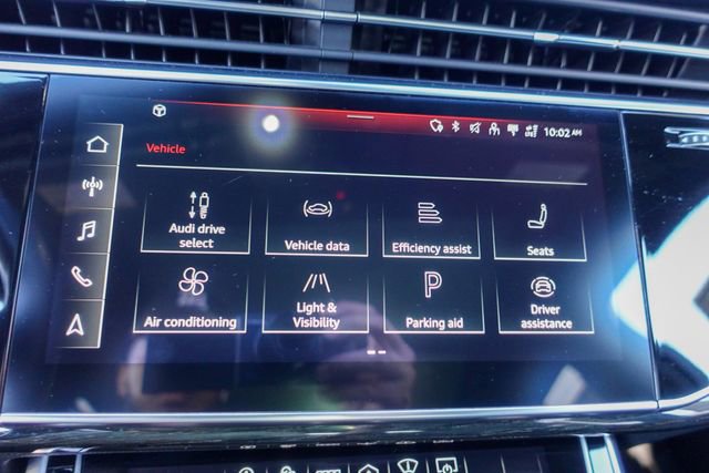 Used 2021 Audi Q7 3.0T Prestige w/ Prestige Package image 19