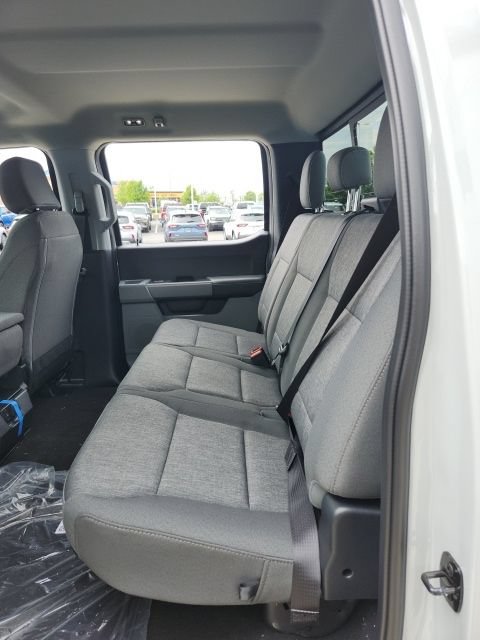 New 2026 Ford F250 XL w/ STX Appearance Package AWD/4WD image 31