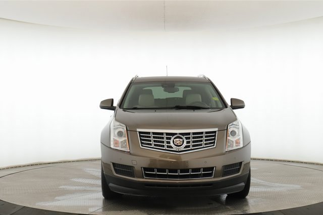 Used 2015 Cadillac SRX Luxury w/ Driver Awareness Package image 12
