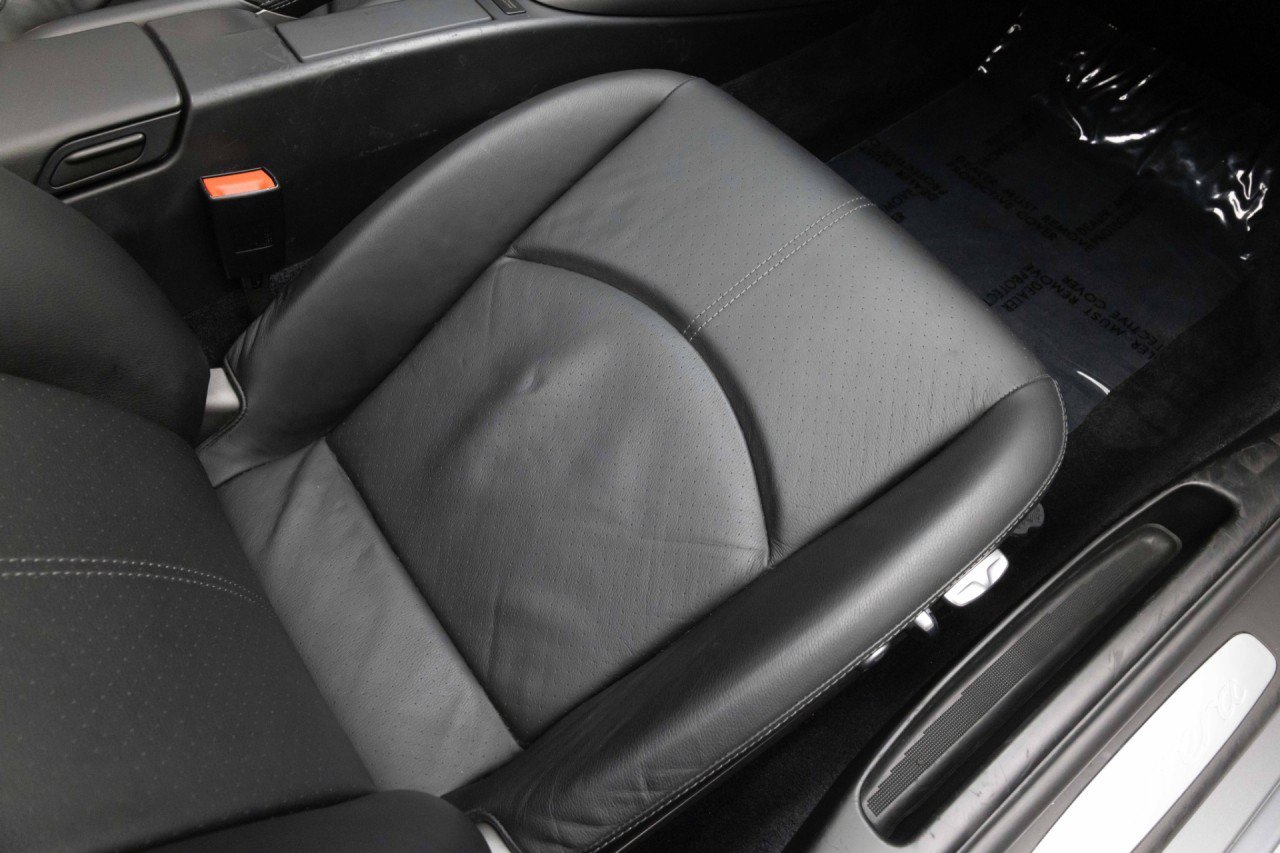 Used 2006 Porsche 911 Carrera RWD image 32