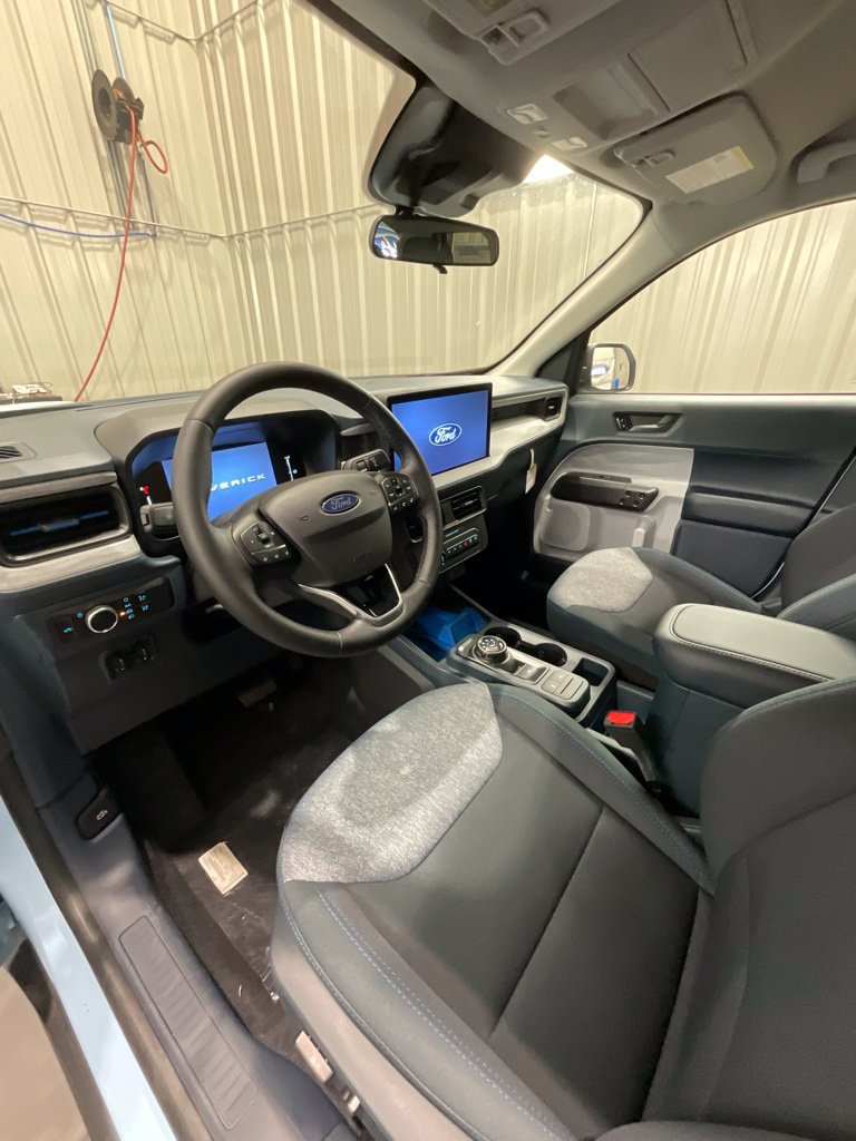 New 2026 Ford Maverick XLT w/ XLT Luxury Package AWD/4WD image 9