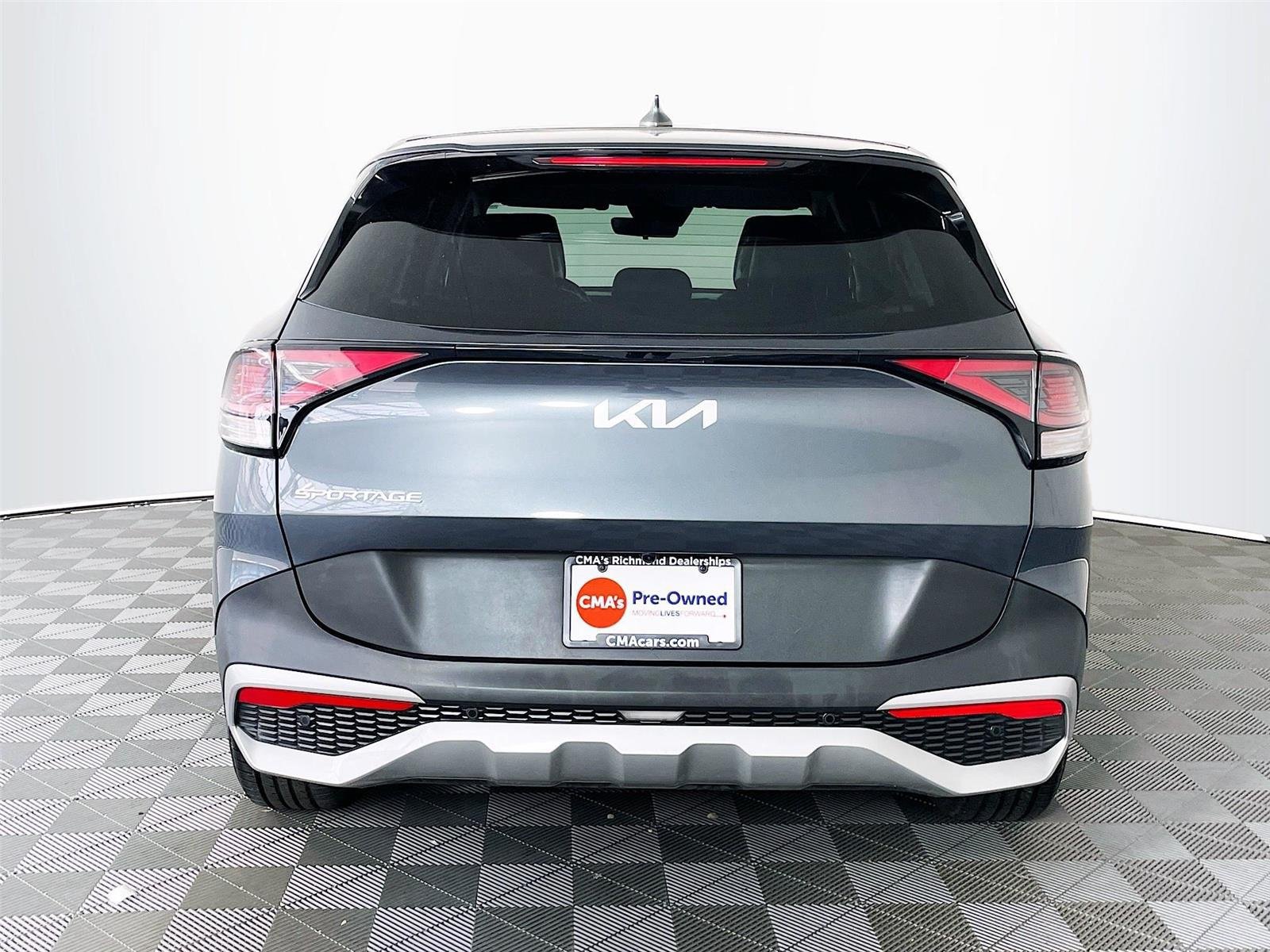Used 2023 Kia Sportage EX FWD image 7