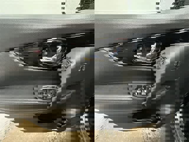 Used 2022 Nissan Rogue Sport SL w/ Premium Package image 19