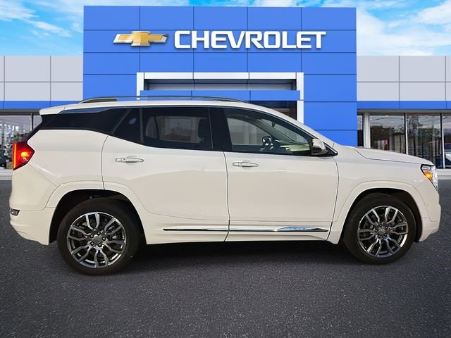 Certified 2024 GMC Terrain Denali w/ Denali Premium Package image 5