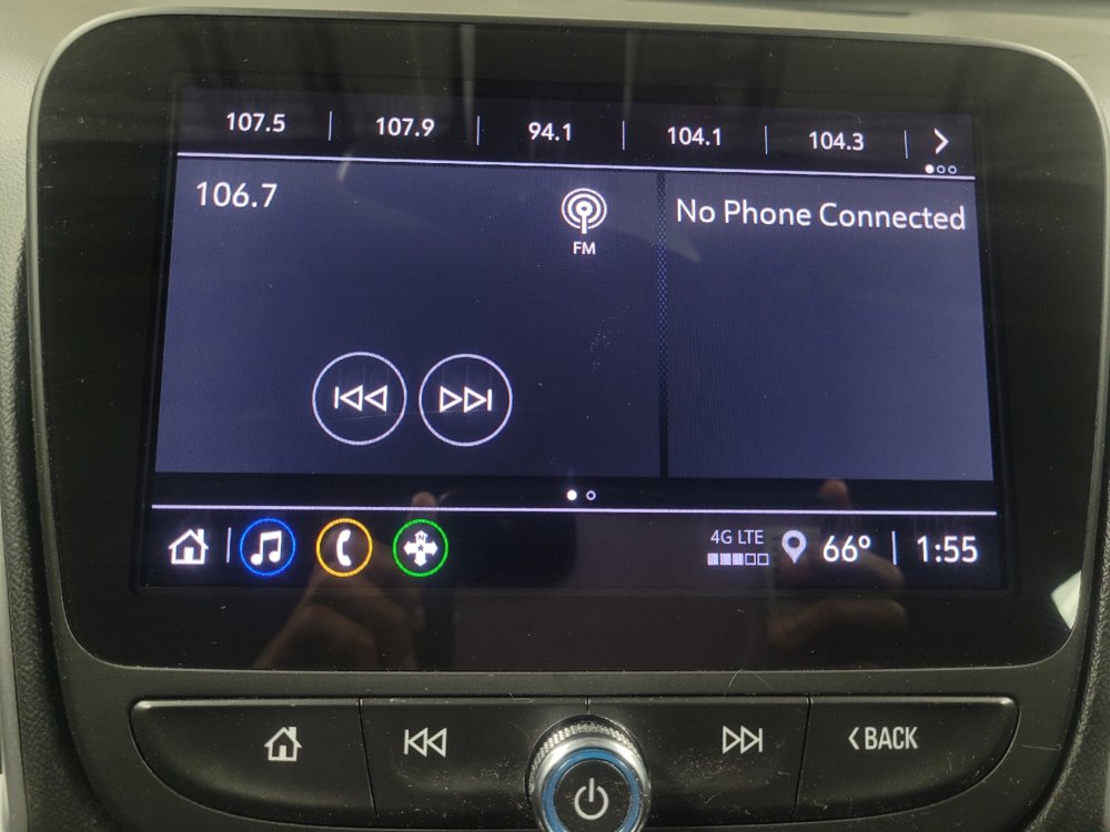 Used 2022 Chevrolet Malibu RS image 25