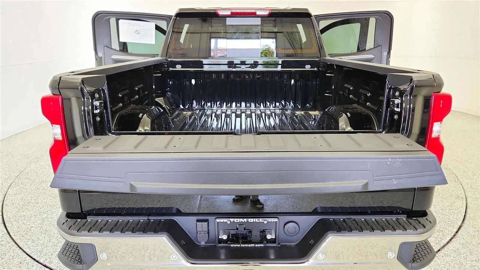 New 2026 Chevrolet Silverado 1500 LTZ w/ LTZ Convenience Package II image 23