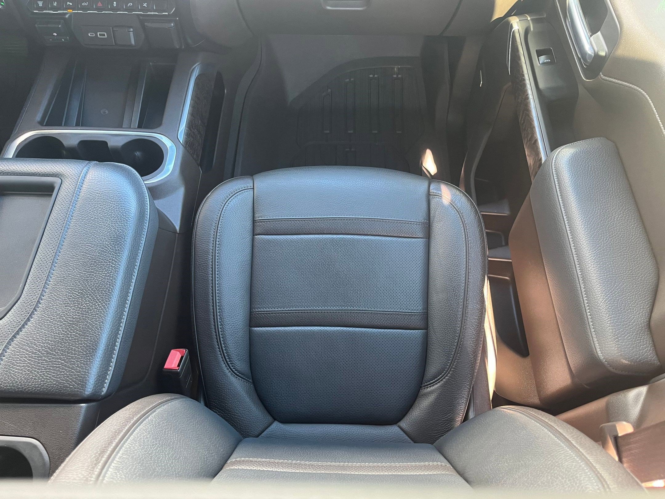 Used 2021 GMC Sierra 3500 Denali w/ Denali Ultimate Package image 31