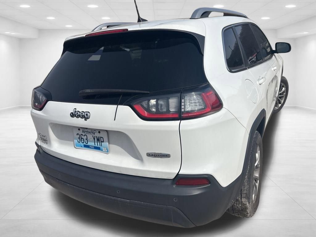 Used 2019 Jeep Cherokee Latitude Plus w/ Cold Weather Group image 4
