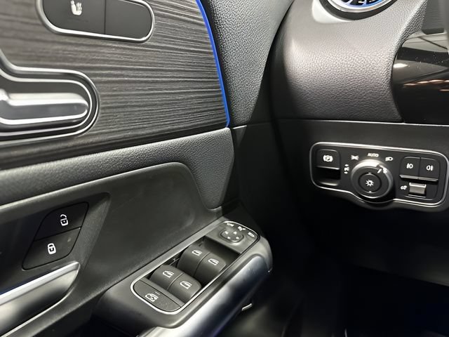 Used 2026 Mercedes-Benz GLA 250 4MATIC image 16