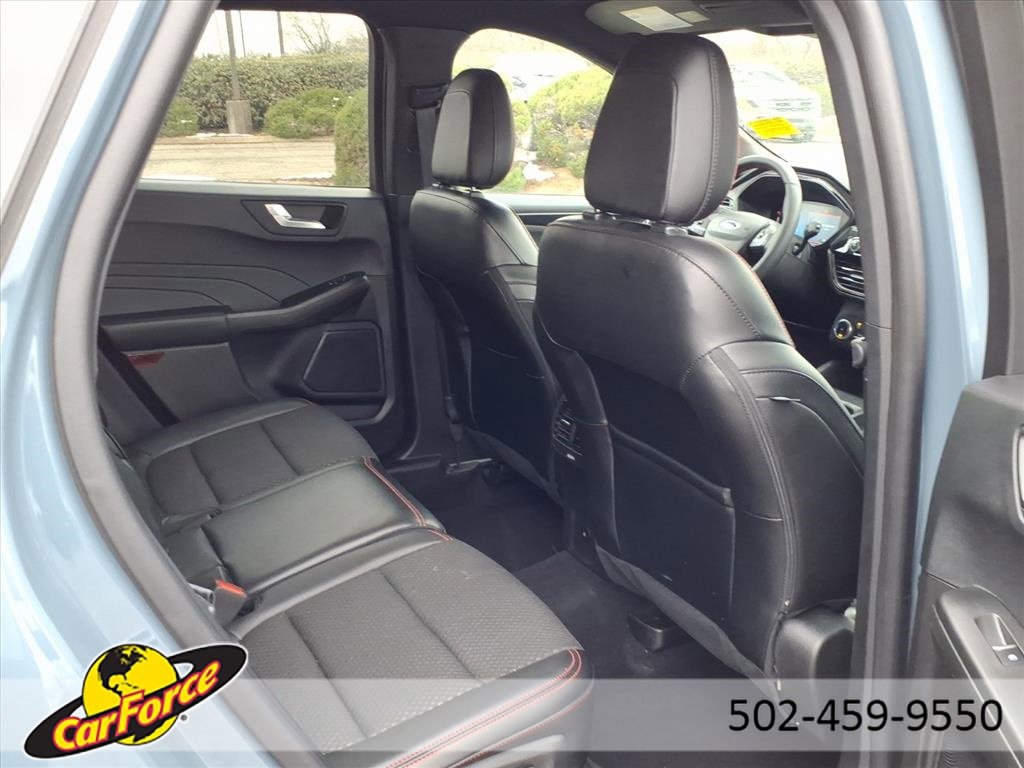 Used 2023 Ford Escape ST-Line Select image 11