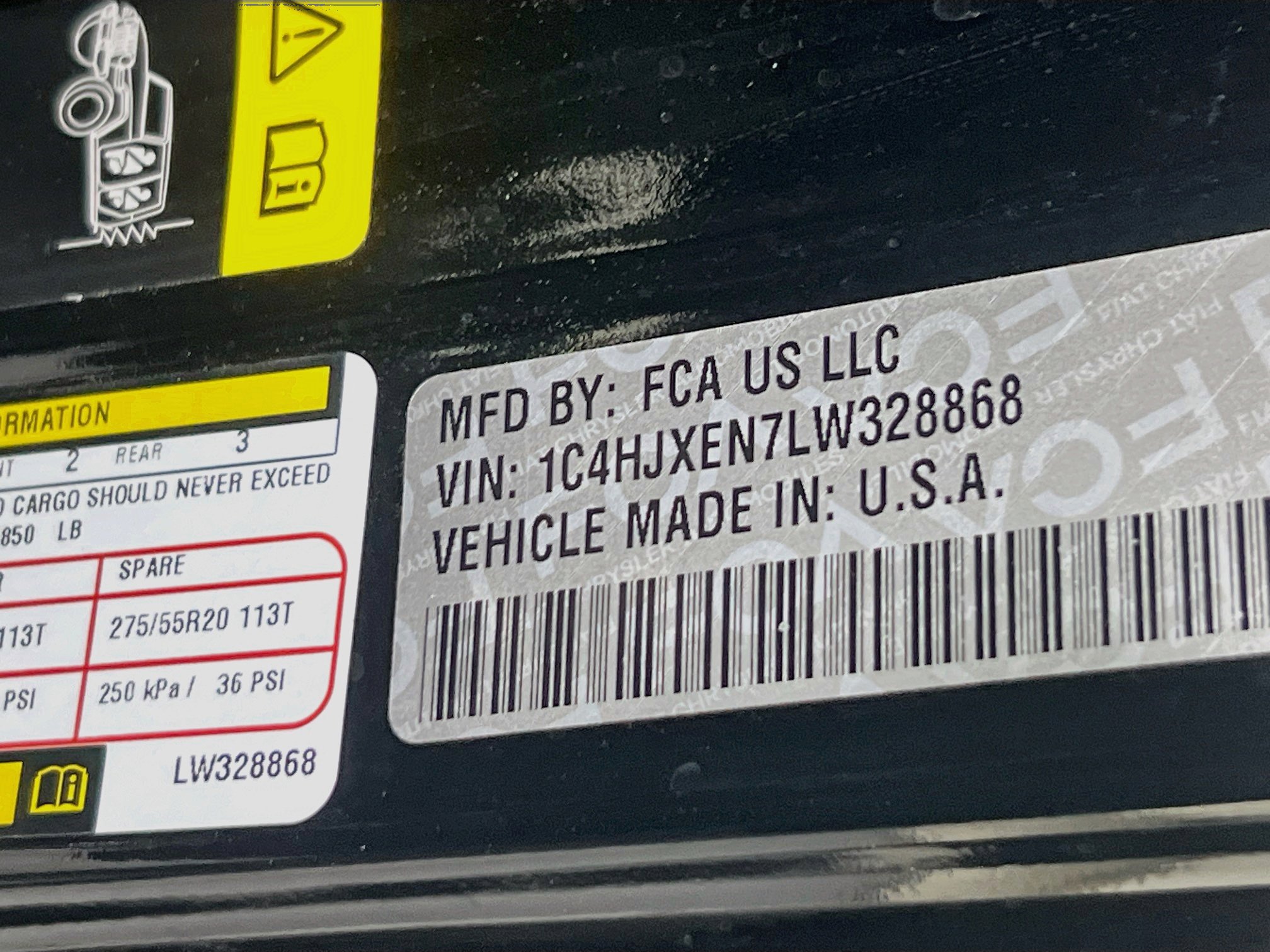 Used 2020 Jeep Wrangler Unlimited Sahara AWD/4WD image 31