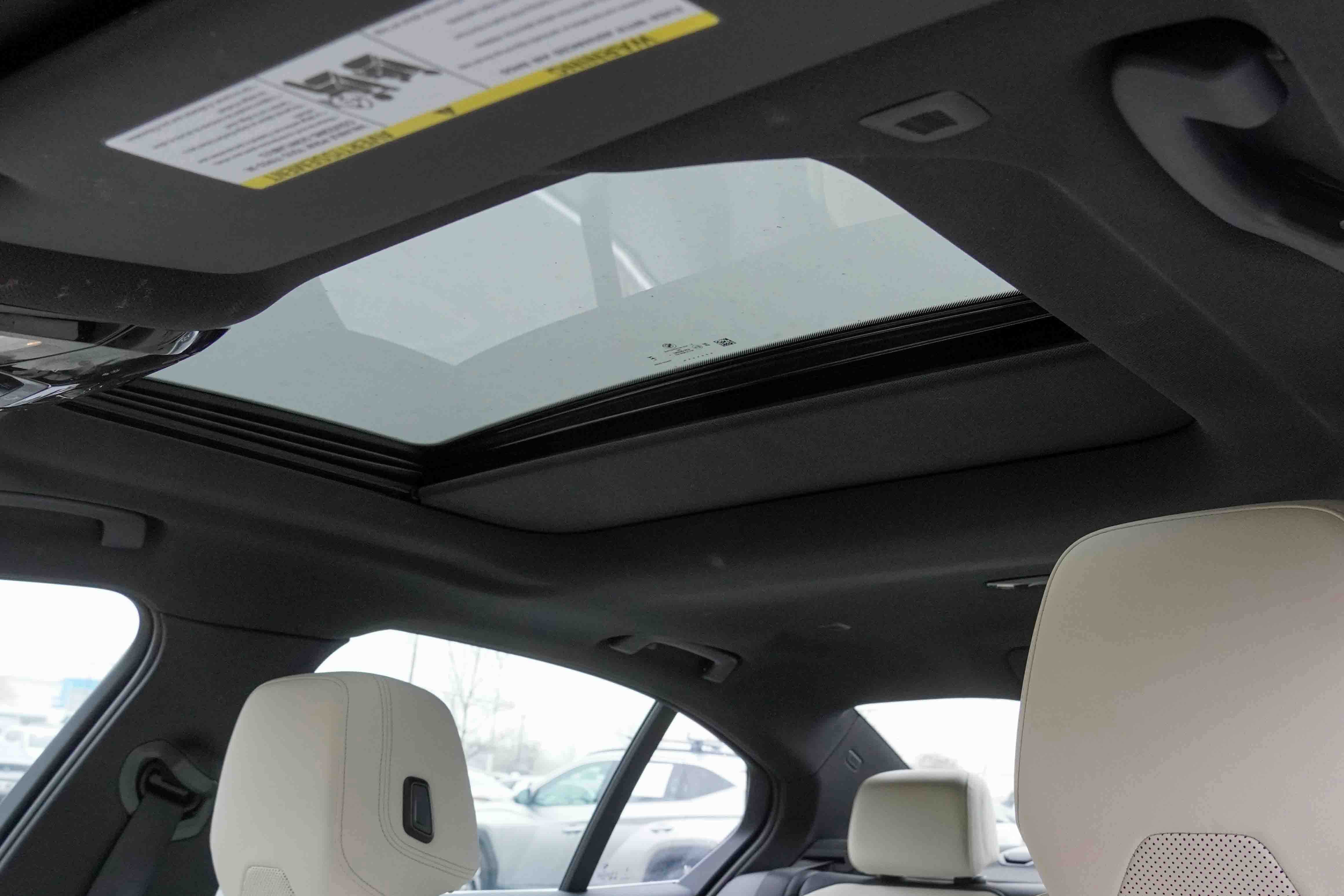 Certified 2025 BMW 540i xDrive 540i xDrive image 15