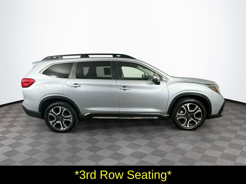 Used 2023 Subaru Ascent Limited w/ Technology Package AWD/4WD image 11